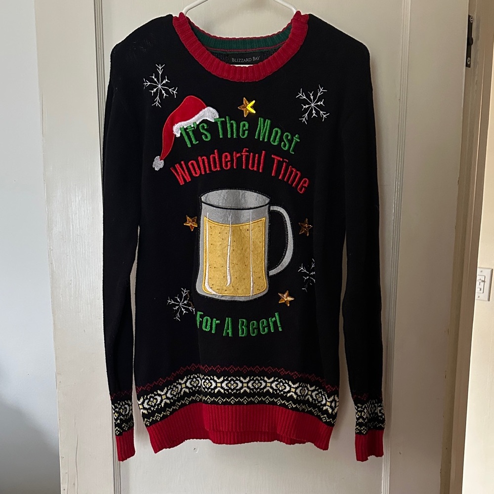 🍺🎄 Women’s Medium Ugly Christmas Beer Sweater – Beer Mug Pocket 🎄🍺